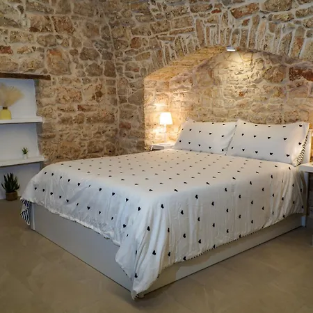 Dimora Di Sasso - Relax Ed Eleganza Nel Cuore Della Puglia Bed & Breakfast Santeramo in Colle