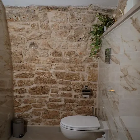 Dimora Di Sasso - Relax Ed Eleganza Nel Cuore Della Puglia Bed & Breakfast